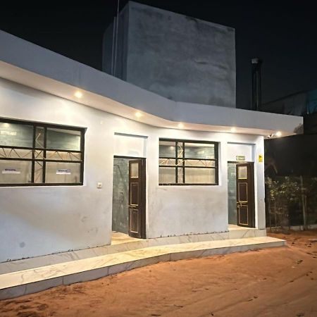 Arail Tent City Kumbh Cottage Mahakumbh -Near Arail Ghat And Naini Station Prayagraj Esterno foto