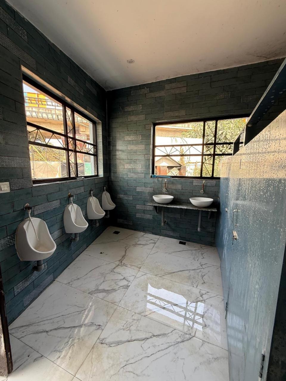 Arail Tent City Kumbh Cottage Mahakumbh -Near Arail Ghat And Naini Station Prayagraj Esterno foto